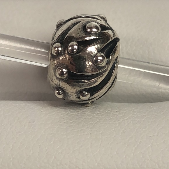 Trollbeads Jewelry - Trollbeads Snowballs Silver Bead